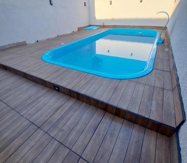 Matinhos House | Balneário Céu Azul, com piscina a 350m da praia