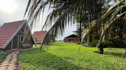 Rolandia House | Bangalô Rancho Ouro Verde