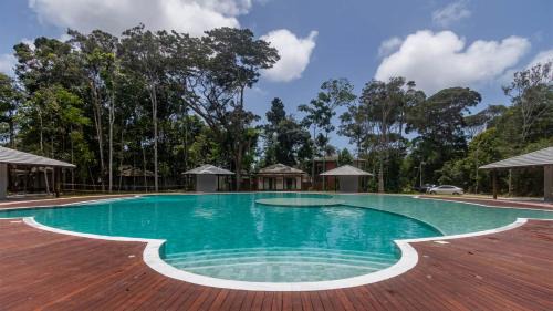 Porto Seguro Ski Chalet | Bangalo com Jacuzzi e Churrasqueira Privativa