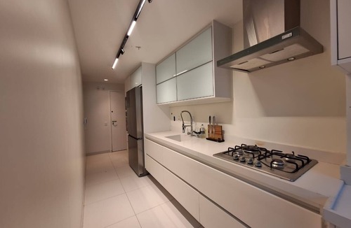 Camorim Apartment | Barra da Tijuca - complete infrastructure, a pure island.