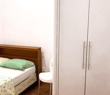 Barra House | Barra - quarto simples perto da praia