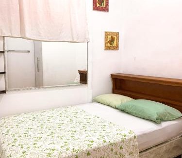 Barra House | Barra - quarto simples perto da praia