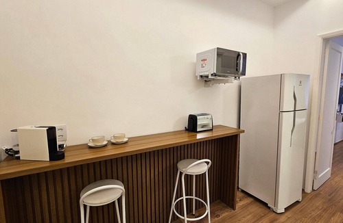 Copacabana House | Beach Breeze Studio 5 Mins from Copacabana Beach