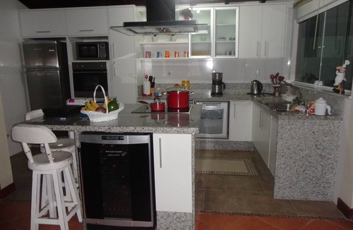 Vila do Abraao House | Beach front with comfort on Ilha Grande for up to 10 persons.