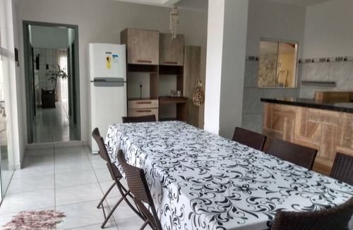 Ubatuba House | Beach holiday home, São Francisco do Sul SC, Ubatuba/Enseada, accepts 1 pet.