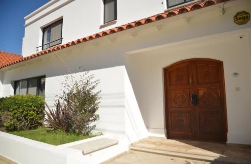 Miramar House | Beach House AP