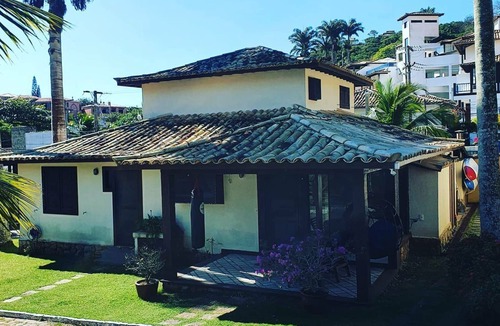 Brava House | Beach house in João Fernandes