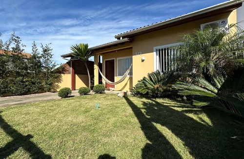 Passo de Torres House | Beach house with pool 300m from the sea!
