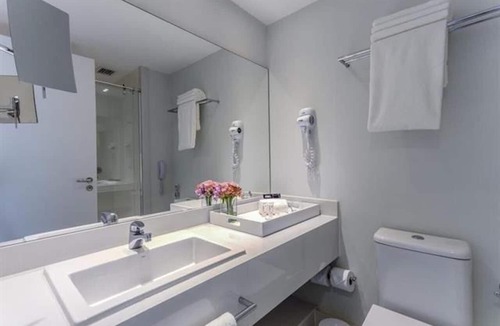 Recreio dos Bandeirantes Hotel | Beachfront Accommodations for Couple or Friends | Perfect for Relaxing