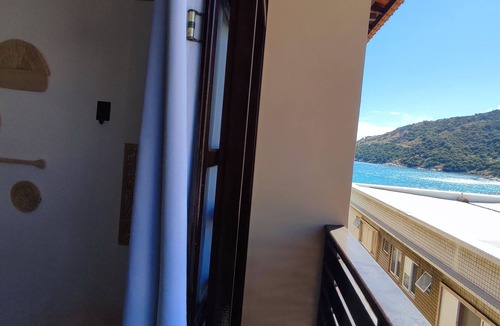 Sao Vicente de Paula Apartment | Beachfront Apartment, Sea View, Garage, 2 Bedrooms, WI-FI, Cable TV, NETFLIX etc.