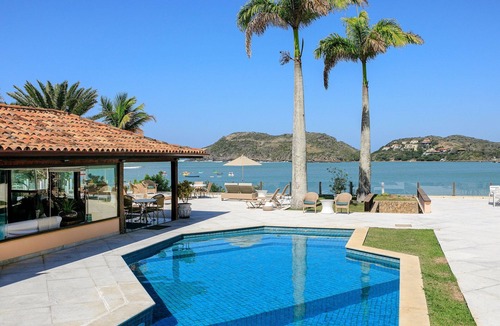 Village da Ferradura Villa | Beachfront House in Ferradura, Buzios - Buz025