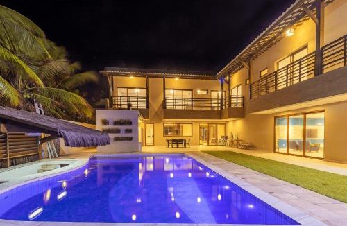 Tamandare House | Beachfront Mansion in Carneiros by Carpediem