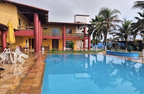Loteamento Parque das Fontes House | Beachfront Mansion in Japan, Ceará – A Hidden Treasure 💎"