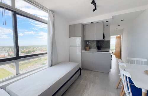 Miramar Apartment | Beachfront Ocean View Apartment