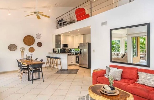 Playa Langosta Condo | Beachfront Playa Langosta Escape 2BR 2BA Sleeps 7