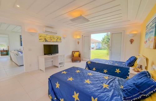Praia Rasa Villa | Beachfront property in Buzios - Buz007