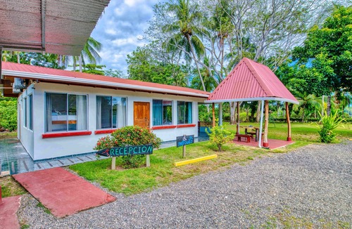 Parrita House | Beachfront Studio 4, Playa Palo Seco