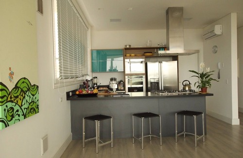 Lagoa Pequena Condo | Beachfront Sunrise Luxury Surf Condo