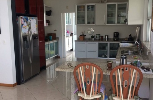 Jurere House | Beautiful house in amoraeville jurere internaciona! Give yourself this gift .
