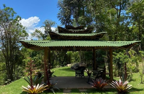 Sousas Cottage | Beautiful estate with swimming pool, tennis court, sauna, gardens, lakes and native forest