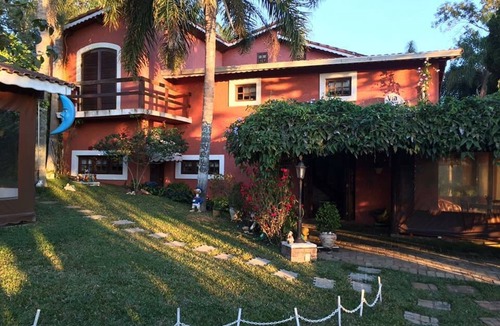 Cotia House | Beautiful house for rent for weekends