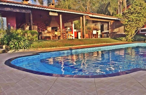 Cotia House | Beautiful house for rent for weekends