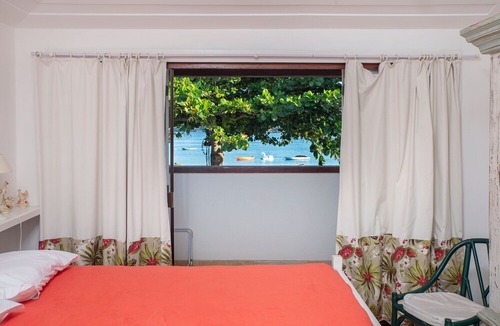Village da Ferradura House | Beautiful house with five suites facing Ferradura beach