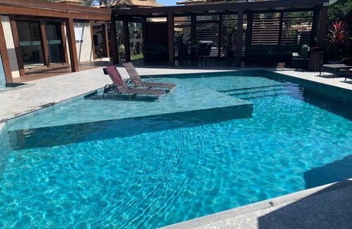 Manguinhos House | Beautiful house with garage 250m from Geriba beach