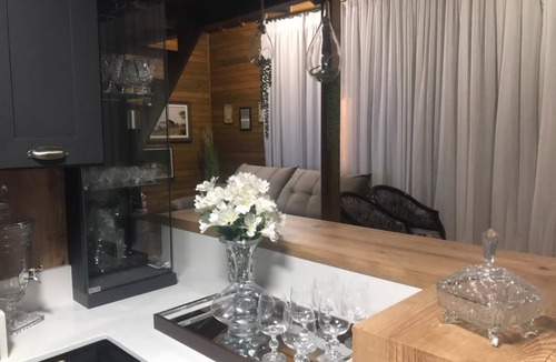 Aurora Cottage | Beautiful site with beautiful scenery to relax in