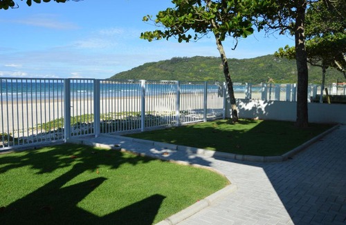 Canto Grande House | Belíssima Casa - Pé na areia - Bombinhas - Canto Grande