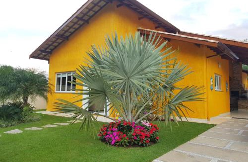 Lagoinha House | Bela Casa Terrea na Praia da Lagoinha Ubatuba com Piscina, Ar Condicionado, Churrasqueira e Forno a Lenha