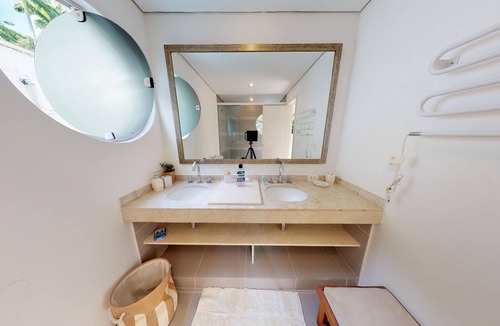 Vila Velha House | Best location, incredible view, right on the sand, beach, pool, helipad, pier