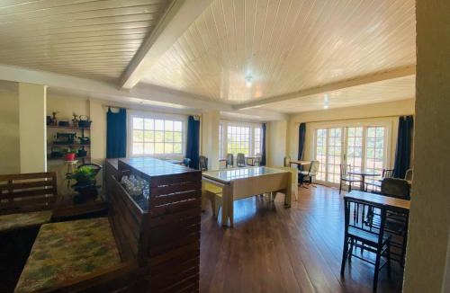 Abernessia House | Betume