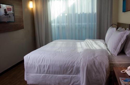 Luxemburgo Hotel | BH Raja Hotel