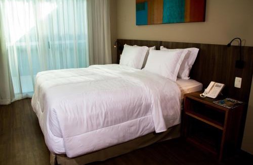 Luxemburgo Hotel | BH Raja Hotel