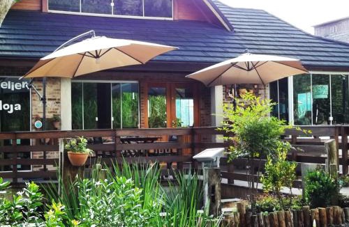 Nova Petropolis Hotel | Bina's Haus Pousada, Cafeteria e Atelier