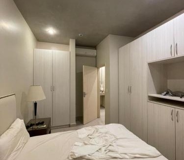 Catedral Apartment | Bloco Escondido