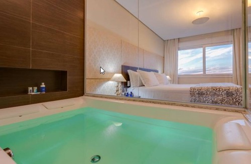 Praia de Belas Hotel | Blue Tree Towers Millenium Porto Alegre