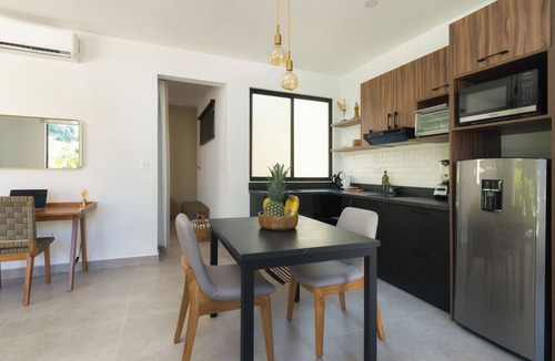 Playa Langosta Apartment | Bo Jungle - Steps to Tamarindo Beach - Surf & Pool #2