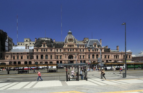 Constitucion Bed & Breakfast | Bohemian & Cozy apartment super close to tourist area!
