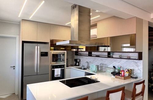 Cachoeira do Bom Jesus Apartment | Bom Jesus Waterfall Luxury apartment with 3 suites, 30 meters from the beach