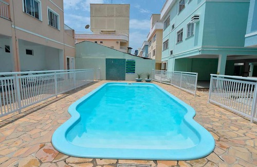 Bombas Apartment | Bombinhas Apartamento Condomínio San Victor 2 Quartos com Piscina