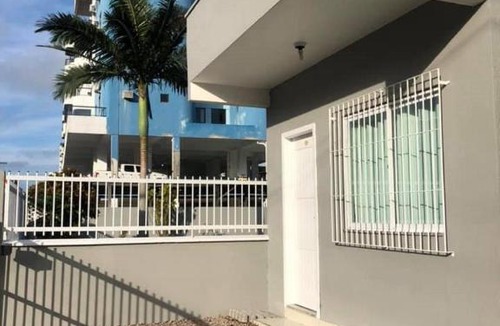 Centro House | Bombinhas Brasil Residence Tourist Home no Centro de Bombinhas