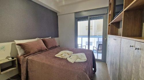 Boqueirao Apartment | Book Santos Tarumã 53 Pertinho da Praia para 3 pessoas