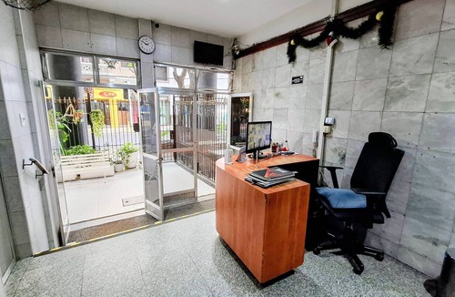 Zona Sul Apartment | Botafogo: Everlasting View of Sugarloaf Mountain