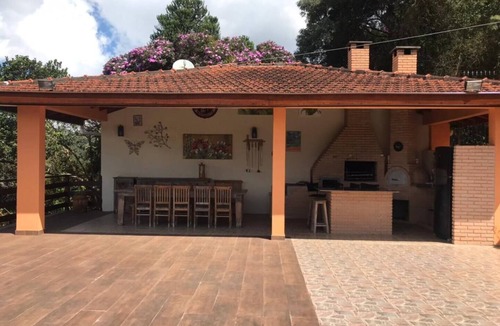 Campos do Jordao House | Enjoy the city and the mountains in Campos do Jordão