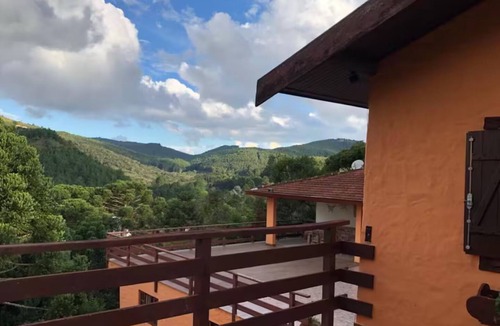 Campos do Jordao House | Enjoy the city and the mountains in Campos do Jordão