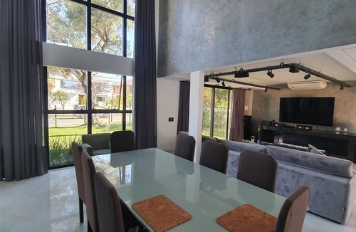 Jurere Internacional House | Modern High Standard Mansion on Av. Buzios