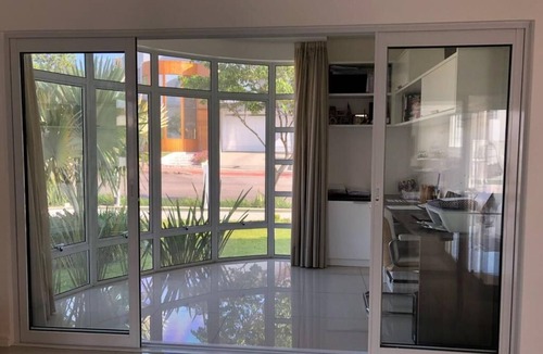 Lagoa da Conceicao House | Residence in the Conceição lagoon
