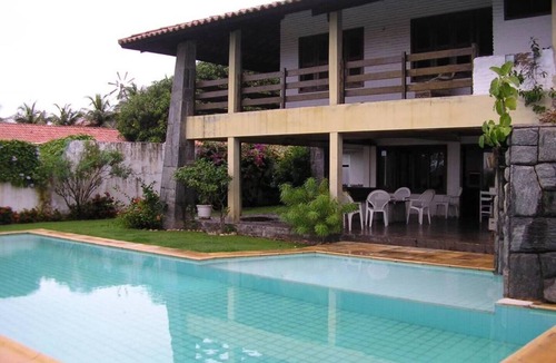 Loteamento Parque das Fontes House | Beach Retreat
